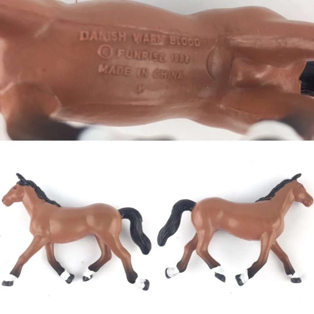 VINTAGE Horses Carry Case 6 Figurines 90s FunRise Plastic Toys Western Ranch